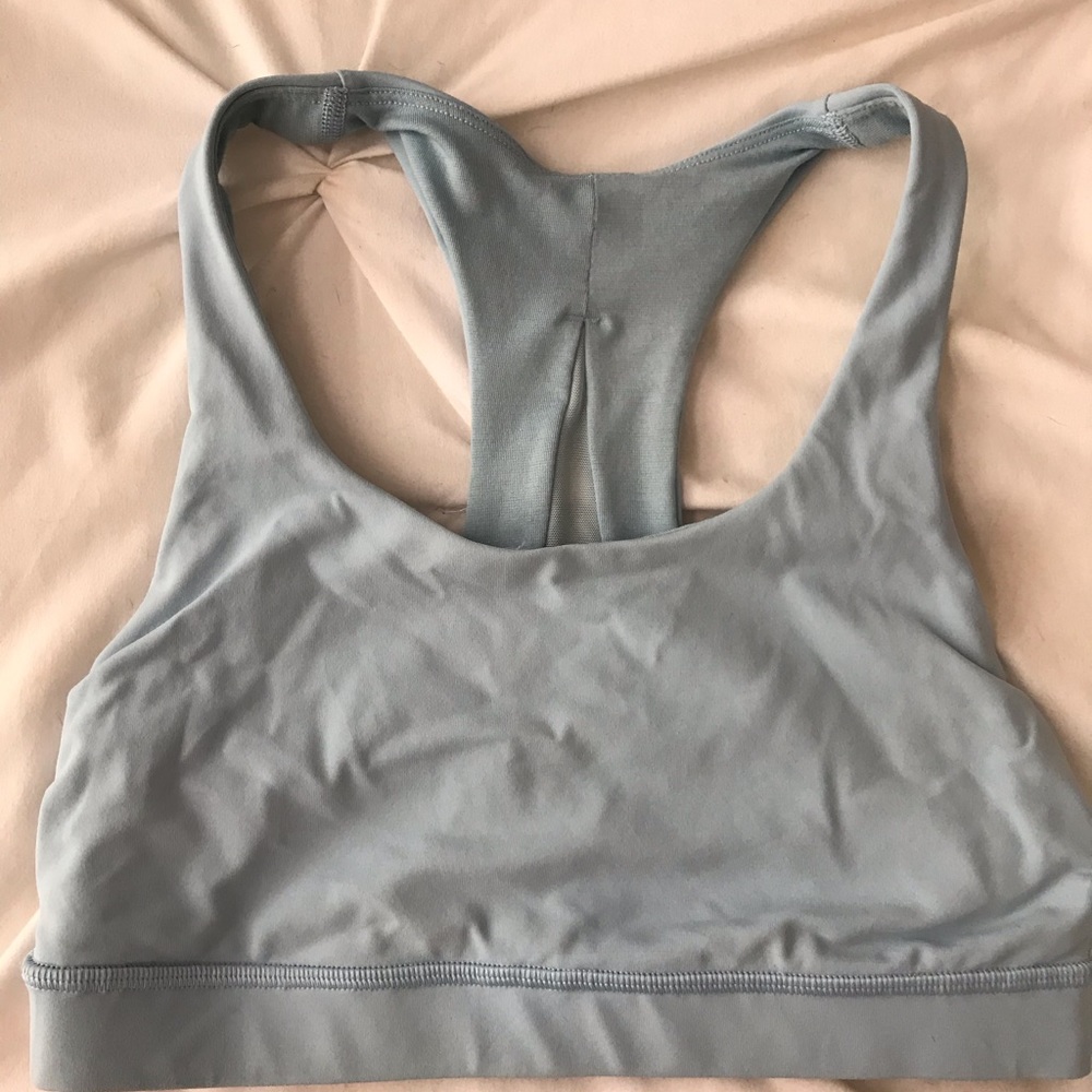 Lululemon Invigorate Bra light blue size 4